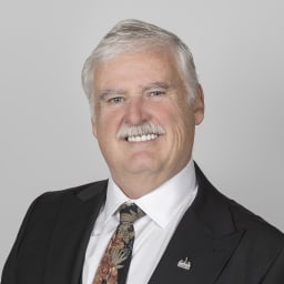 Portrait of Doug Hurley, mayor of Île-Bizard-Sainte-Geneviève borough